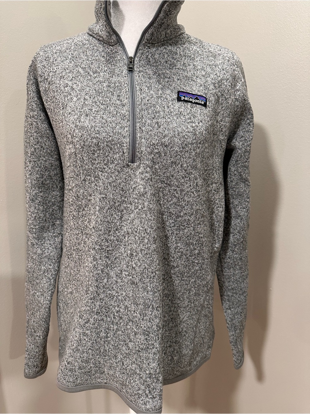 Patagonia Heather Gray Women's Quarter-Zip Pullover